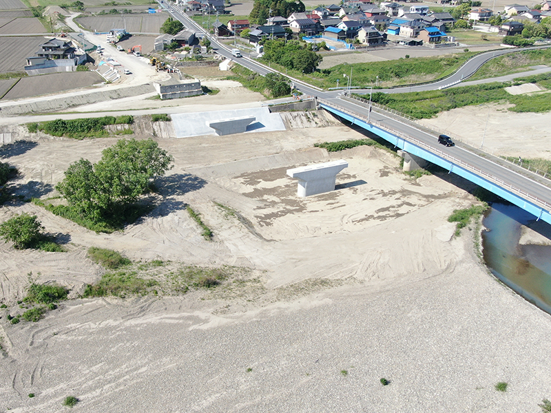 主要地方道桑名大安線(桑部橋)道路改良(橋梁下部P2)工事