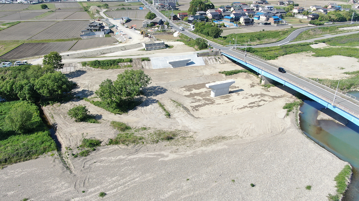 主要地方道桑名大安線(桑部橋)道路改良(橋梁下部P2)工事